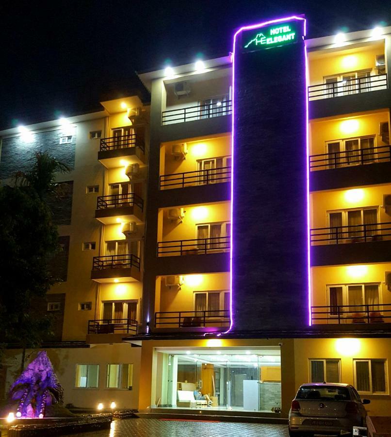 Hotel Elegant Pokhara Esterno foto